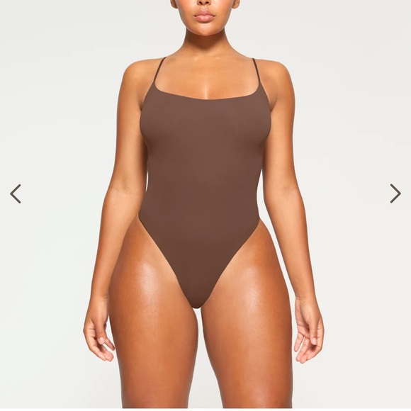 BRAND NEW SKIMS size M never worn - Picture 3 of 4